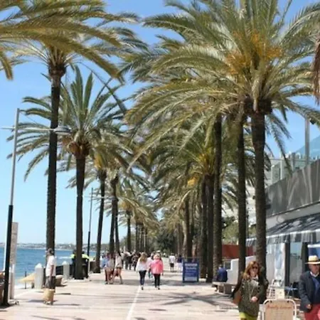 Apartment Centric Town *